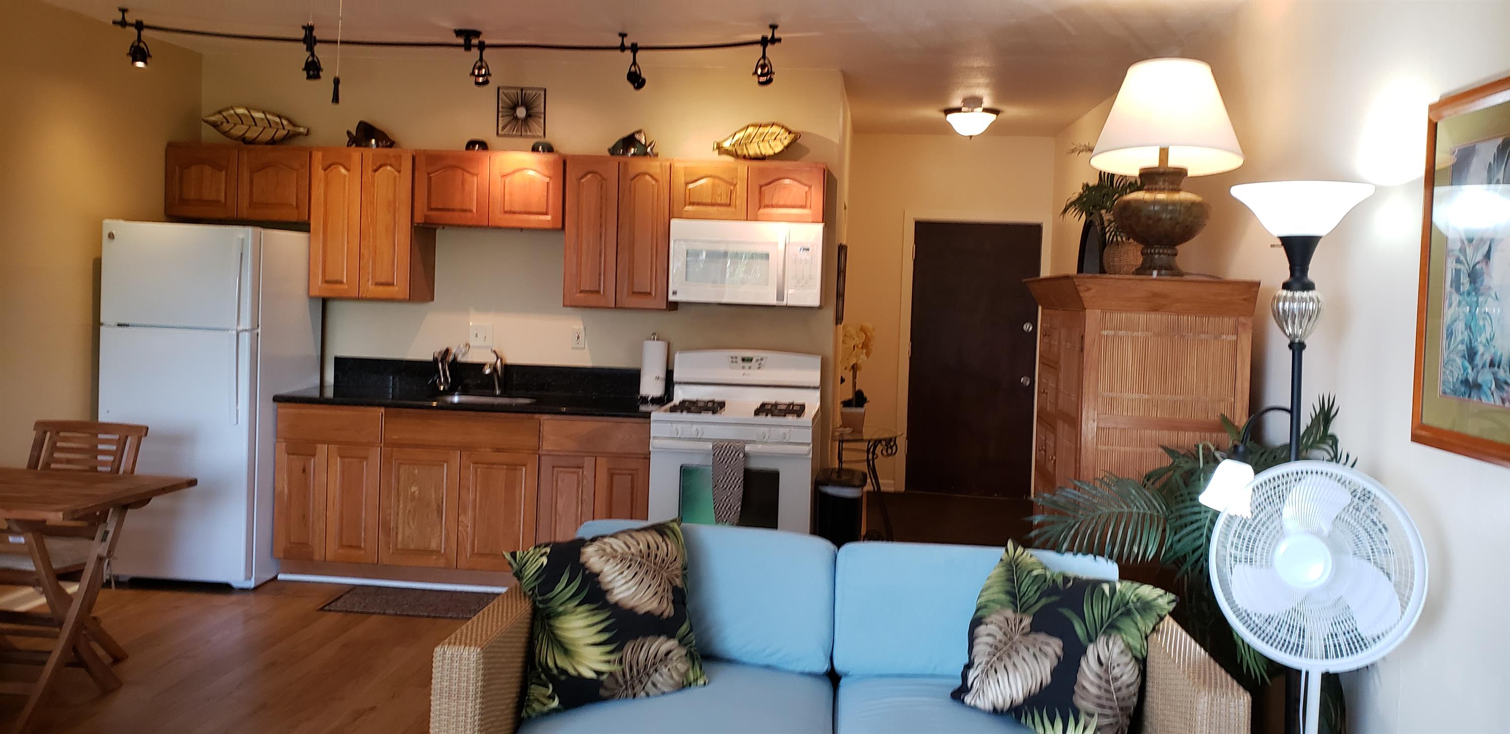 355 Kalanianaole Ave. #332